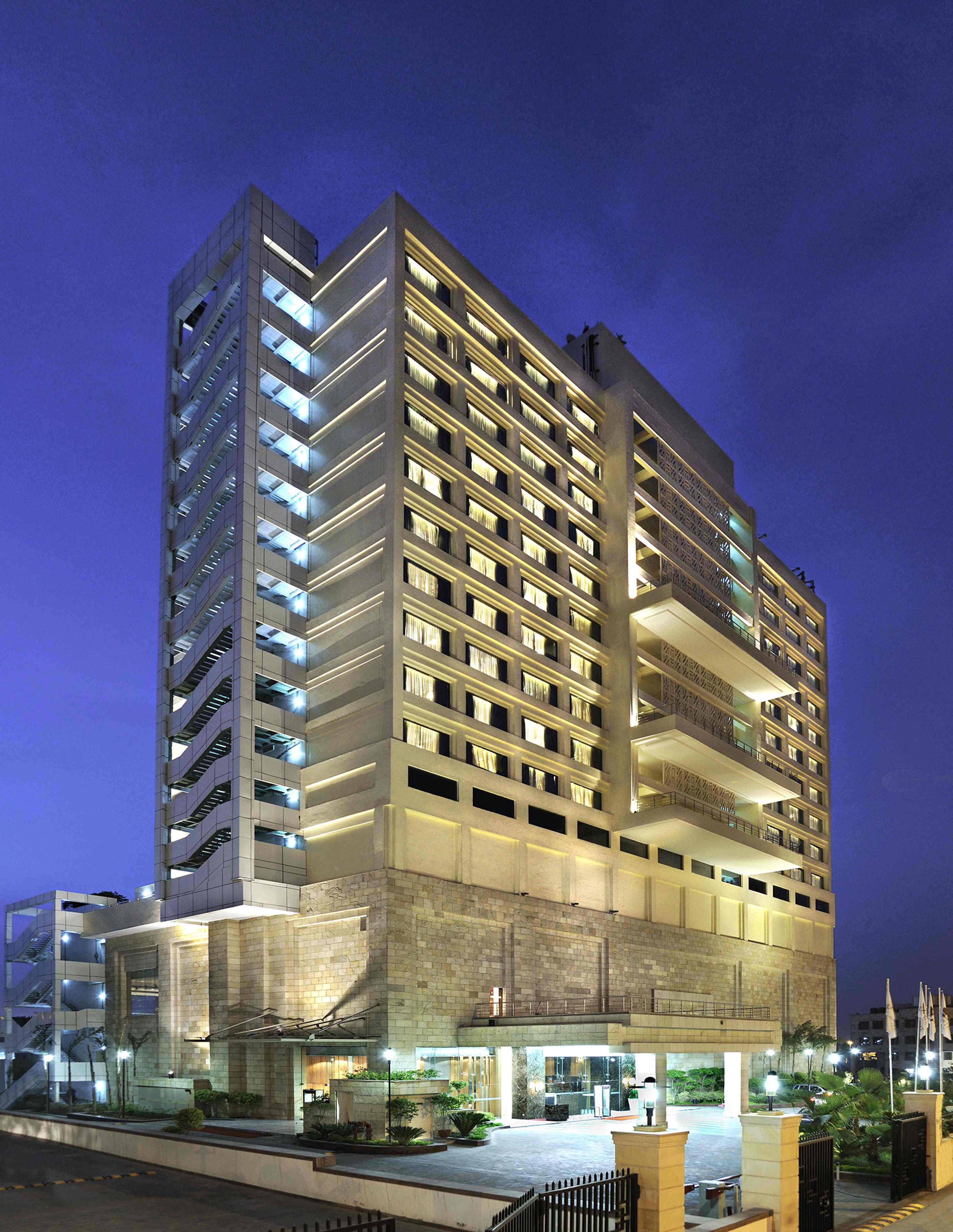 Holiday Inn New Delhi Mayur Vihar Noida By Ihg Nova Deli Exterior foto The Park, New Delhi